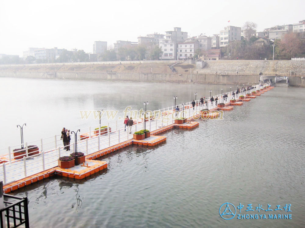 江西景德鎮(zhèn)十八渡浮橋