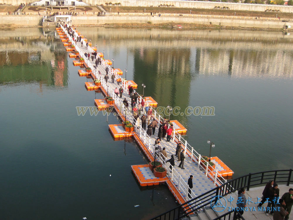 江西景德鎮(zhèn)十八渡浮橋