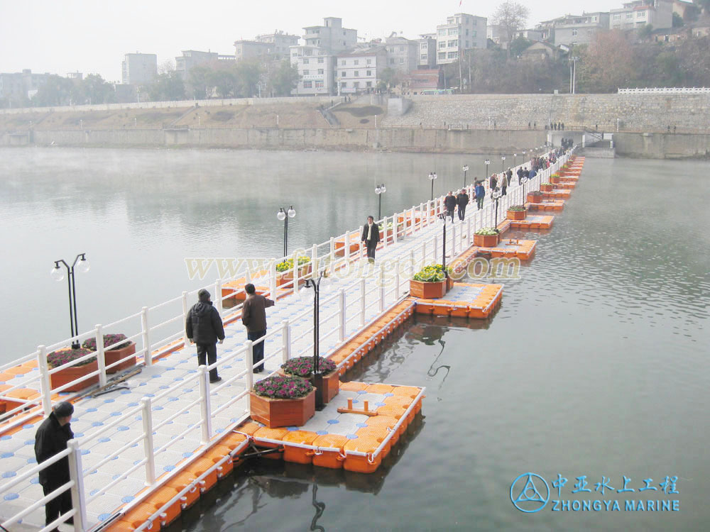 江西景德鎮(zhèn)十八渡浮橋