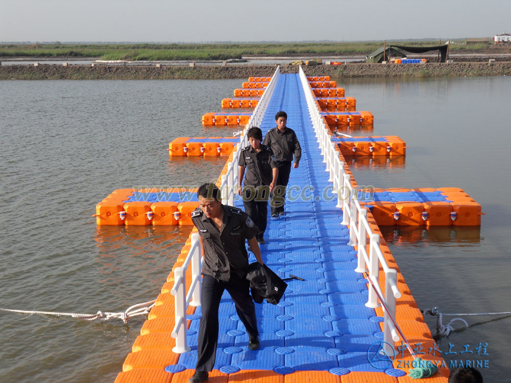 天津七里海濕地浮橋