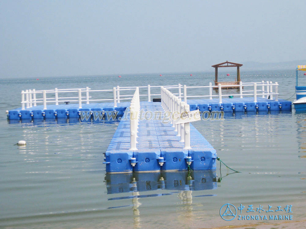 山東威海浮動碼頭